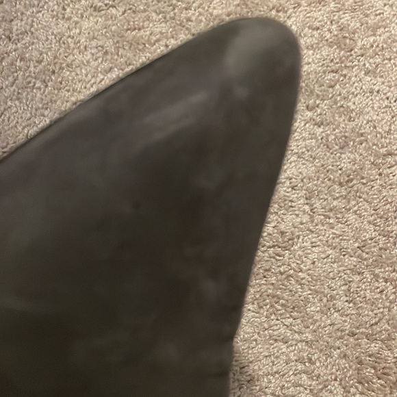 Stuart Weitzman Grey Suede Ankle Boots Size 10 - Picture 4 of 13